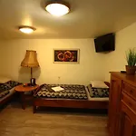 Karczma Pod Jesionem 3*