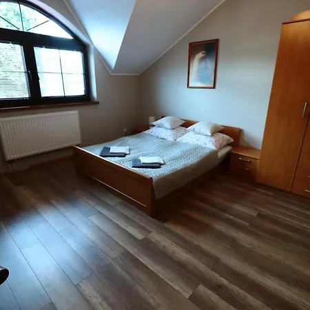 Karczma Pod Jesionem בית הארחה Brdow