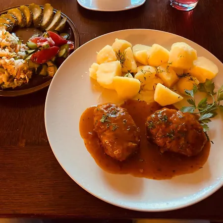 Karczma Pod Jesionem 3* Brdow