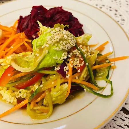 Karczma Pod Jesionem 3*