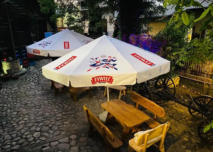 Gasthuis Karczma Pod Jesionem 3*