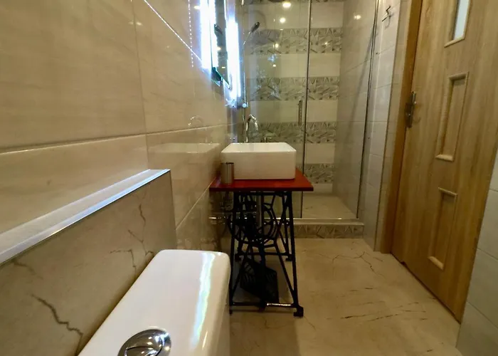 Karczma Pod Jesionem 3*