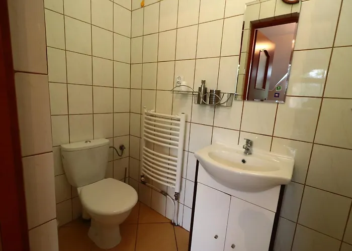 Karczma Pod Jesionem 3*